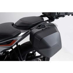 SW-MOTECH zestaw kufra BOCZNEGO URBAN ABS I STELAŻA KTM 790 DUKE (18-)/ 890 DUKE R (19-) BLACK 1X16